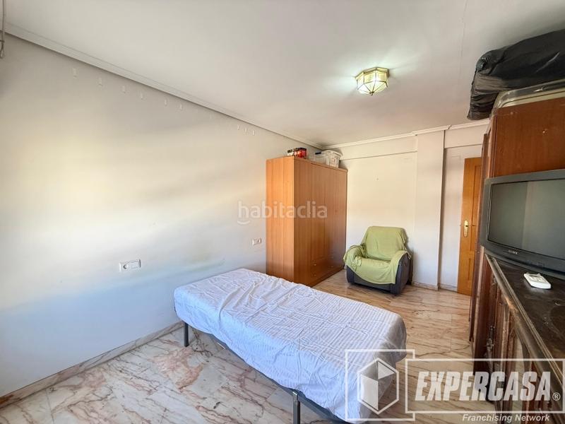 Foto eb7ff47d-66d5-4df8-9e9b-2ecf2d11f06a. Etagenwohnung in calle duque de Llíria 18 in Santa Bárbara Llíria