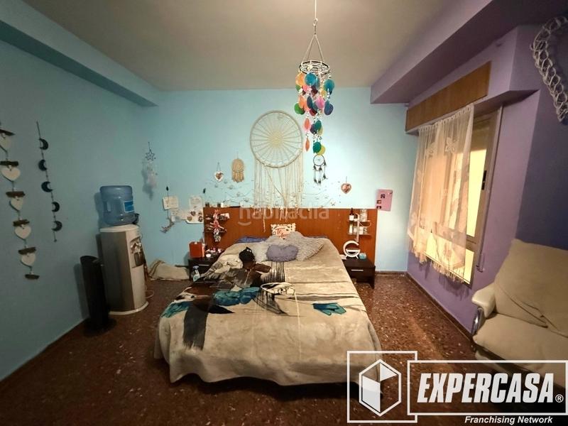 Foto bdc3fdcf-c5a6-4a1a-8e81-b71bbb4a03a9. Appartement dans calle duque de Llíria 52 dans Santa Bárbara Llíria