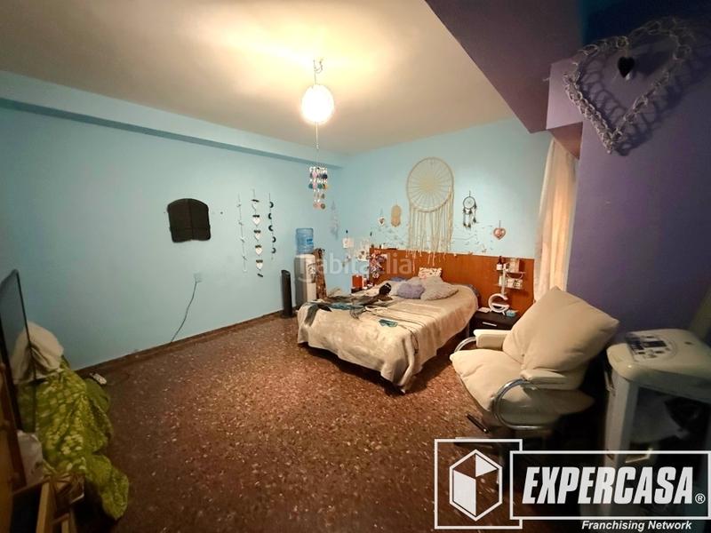 Foto edf75db5-2a81-481b-9f66-842e1cbc6a77. Appartement dans calle duque de Llíria 52 dans Santa Bárbara Llíria