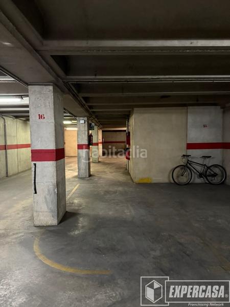 Foto 4a3b3774-c1c3-43ec-96b3-612372ec634c. Parking coche en calle vivers 1 en Riba - roja de Túria