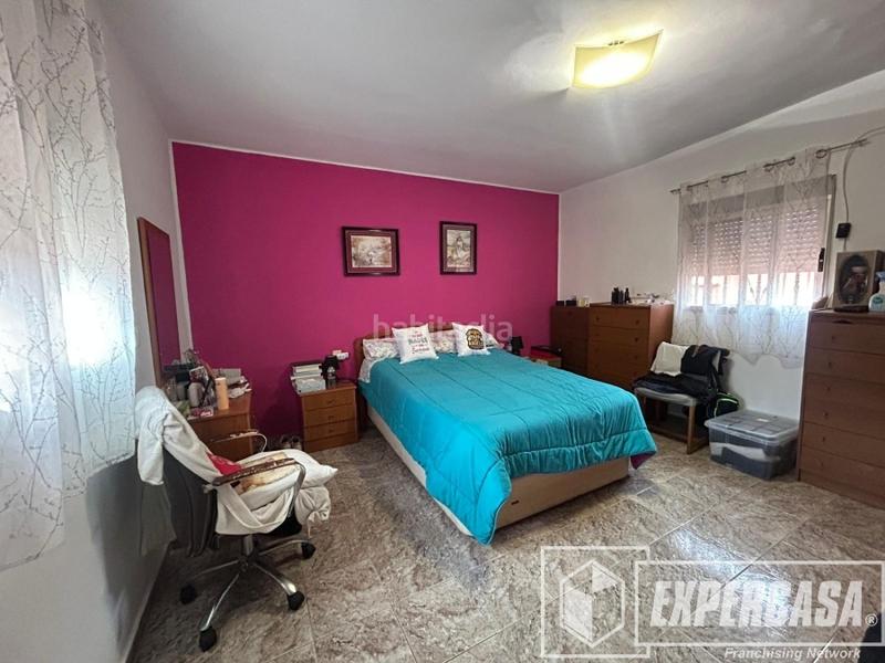 Foto 81da80c0-04bd-434a-bdf9-0d9aa9df593a. Xalet amb aparcament piscina a Santa Bárbara Llíria