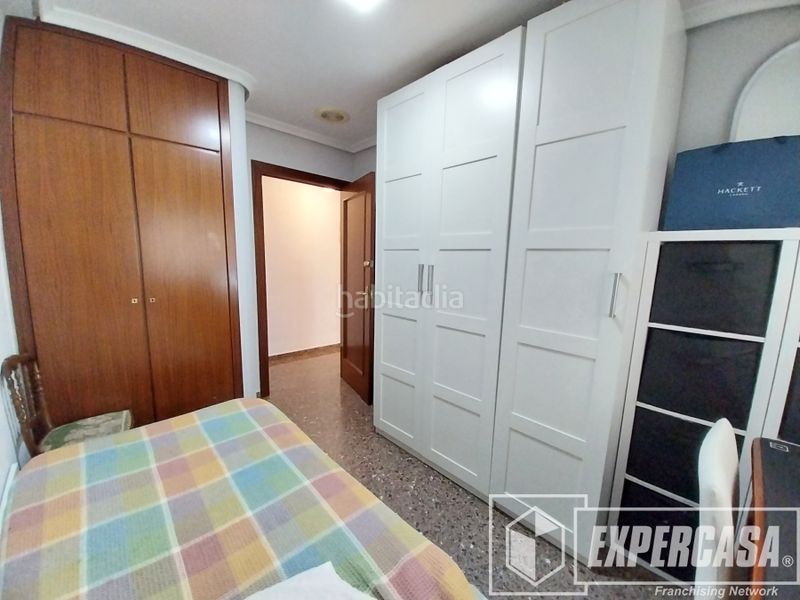 Foto 29b32240-c3b0-49de-9e2a-a21ea14969e3. Pis a Zona Avenida al Vedat Torrent