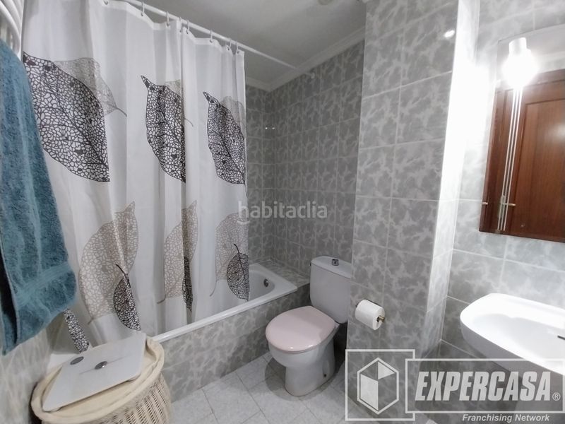 Foto 3df8aac2-a682-4f75-a581-715e2d2922d1. Pis a Zona Avenida al Vedat Torrent