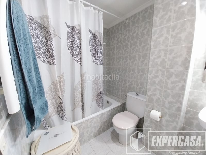 Foto 5789d23b-2dcf-4845-98a0-c90b2f0cfe1c. Pis a Zona Avenida al Vedat Torrent