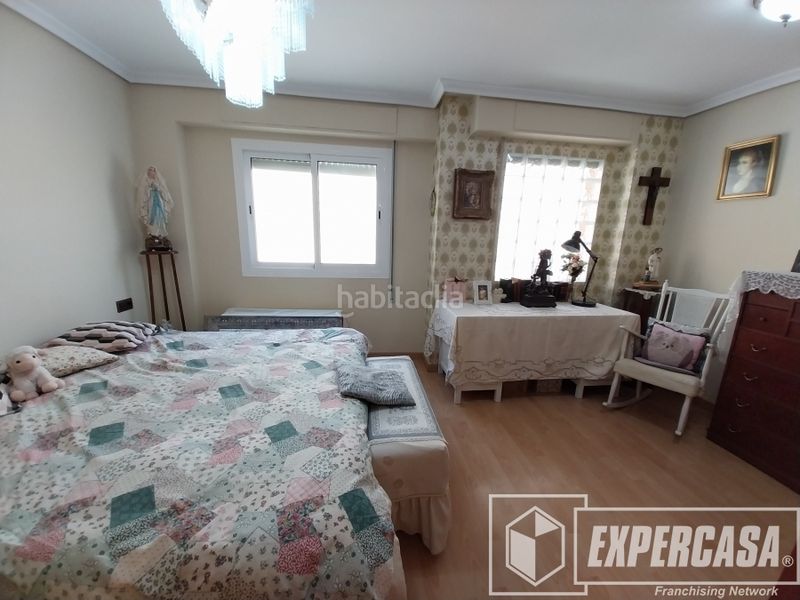 Foto 770b91e6-6c9c-4596-9830-e38c28f27a0d. Pis a Zona Avenida al Vedat Torrent