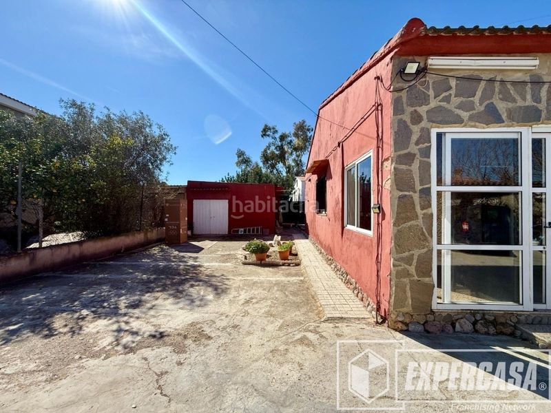 Foto 50fe2a09-cde5-4500-954e-52423641083d. Xalet amb aparcament piscina a Santa Bárbara Llíria