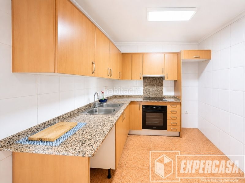 Foto ff2aa037-8d46-4987-bb6c-d8dfd7ad9ca6. Piso en calle duc de Llíria 65 en Parque de la Bombilla Llíria