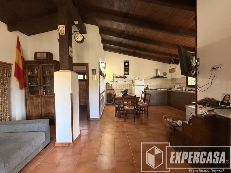 Foto a6096d8a-4998-46d4-901b-e3e7cefedcb1. Chalet avec chauffage dans Pedralba