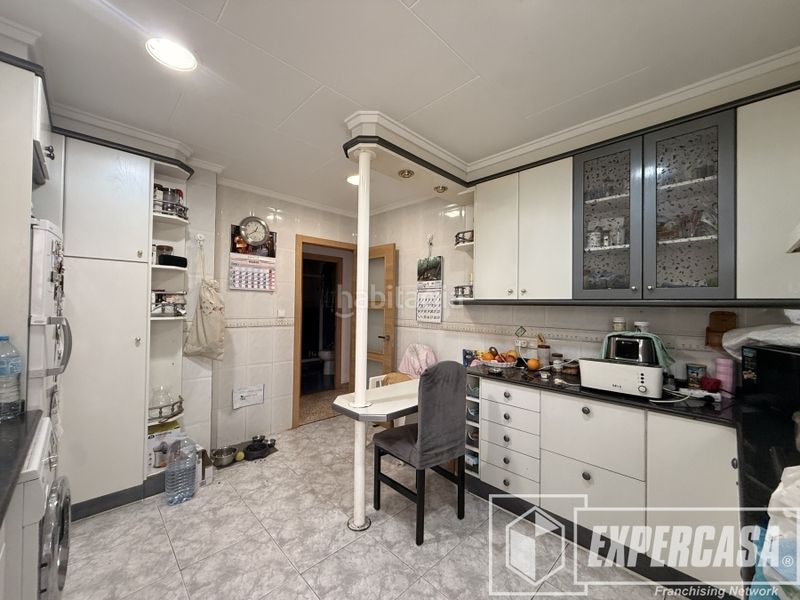 Foto 98597a14-1c07-492b-9a84-ee8f4d7f0722. Pis a Riba - roja de Túria