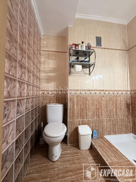 Foto e56e52e0-23d5-4f41-9142-0449d75b038f. Pis a Riba - roja de Túria