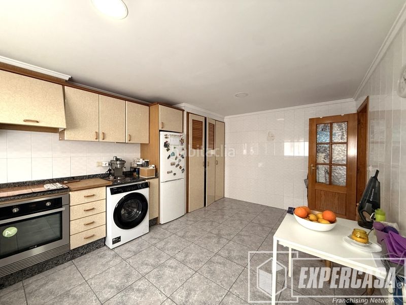 Foto 0ea20d00-3d98-45b7-832d-4e1511acbbc6. Casa amb aparcament a Riba - roja de Túria