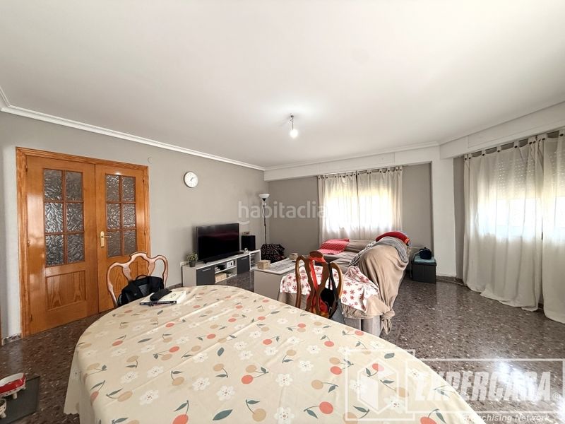 Foto 262cfed4-aaba-463c-b752-53429f940e68. Casa amb aparcament a Riba - roja de Túria