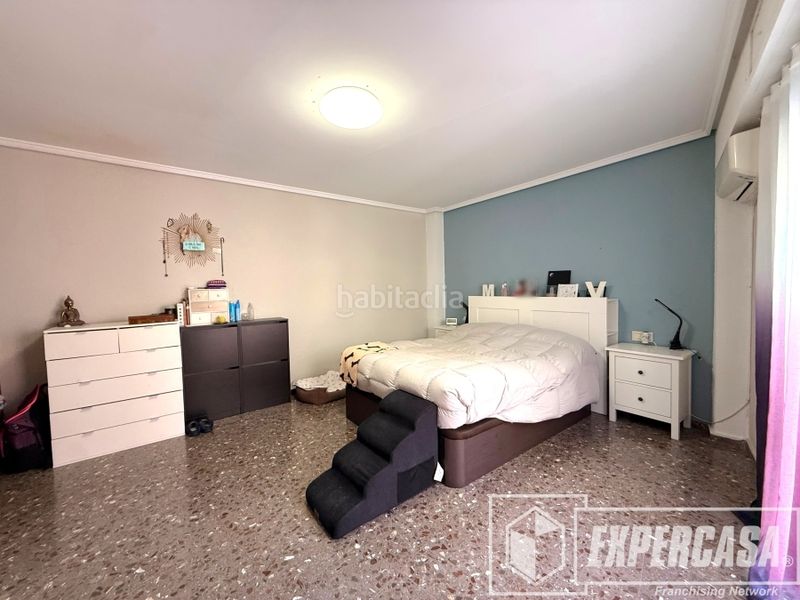 Foto 87138cd8-ae54-4427-ae04-67492d5742f9. Casa amb aparcament a Riba - roja de Túria