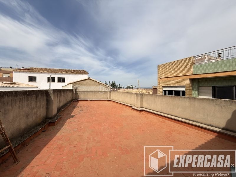 Foto 90be1f73-1749-43b3-973d-3b13c0f1ebdd. Casa amb aparcament a Riba - roja de Túria