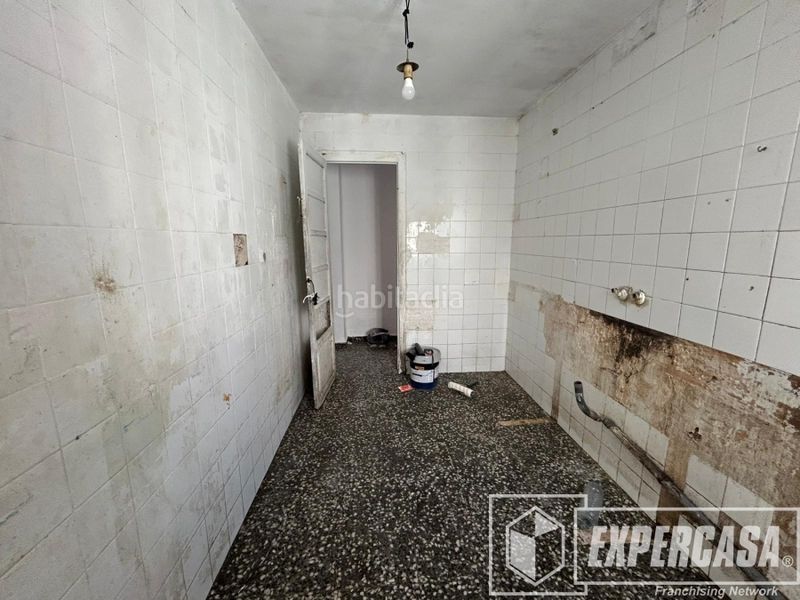 Foto 796e7e7f-d943-4647-b763-254e0976927a. Àtic a Parque de la Bombilla Llíria