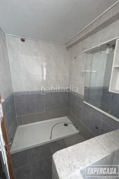 Foto b8fdf429-e69d-4dac-b844-e1d67644116e. Àtic a Parque de la Bombilla Llíria