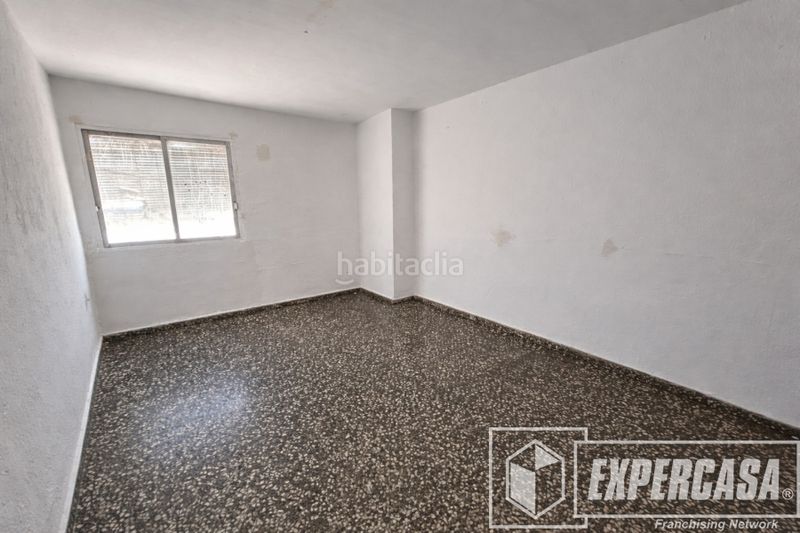 Foto df3755fc-0ea4-46e4-a68f-63b2302e8cc5. Àtic a Parque de la Bombilla Llíria