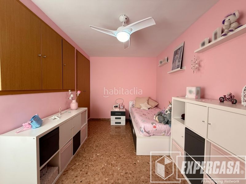 Foto 0b3334fe-bdde-43a5-8a59-851c4331ac62. Àtic amb calefacció aparcament a Riba - roja de Túria