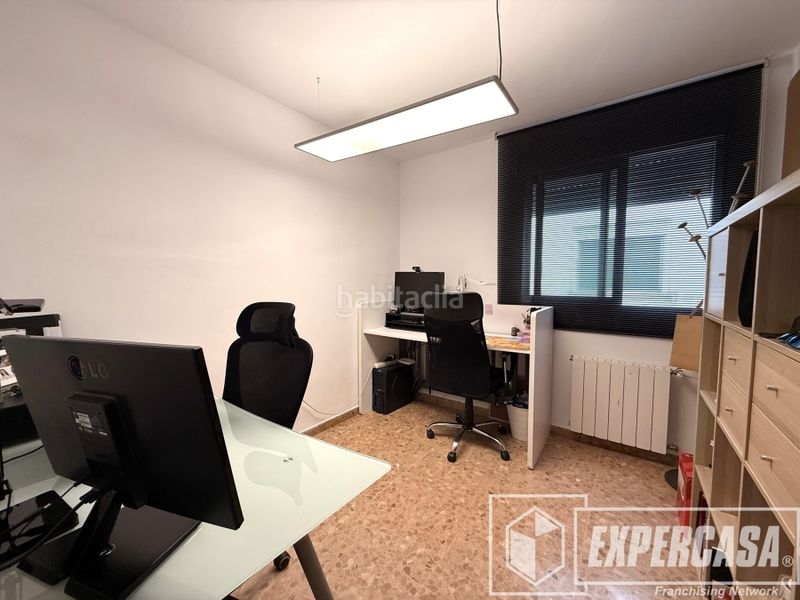 Foto 9b39b82d-ae4a-4d65-9912-14250c2a4481. Àtic amb calefacció aparcament a Riba - roja de Túria