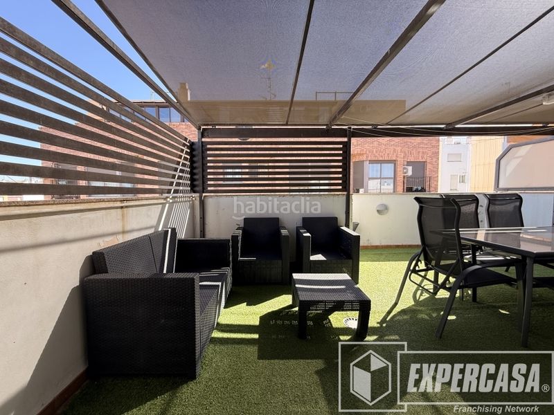 Foto b63bf1e3-3357-409f-b7a8-7cc95e1cd975. Àtic amb calefacció aparcament a Riba - roja de Túria