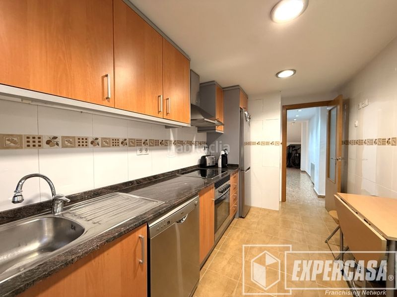 Foto e2a00455-e435-42df-9e7f-61f907bb1d78. Àtic amb calefacció aparcament a Riba - roja de Túria