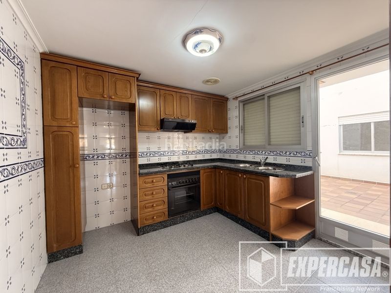 Foto 130d9b99-4415-4b2f-a391-320a47fec63f. Flat in Riba - roja de Túria