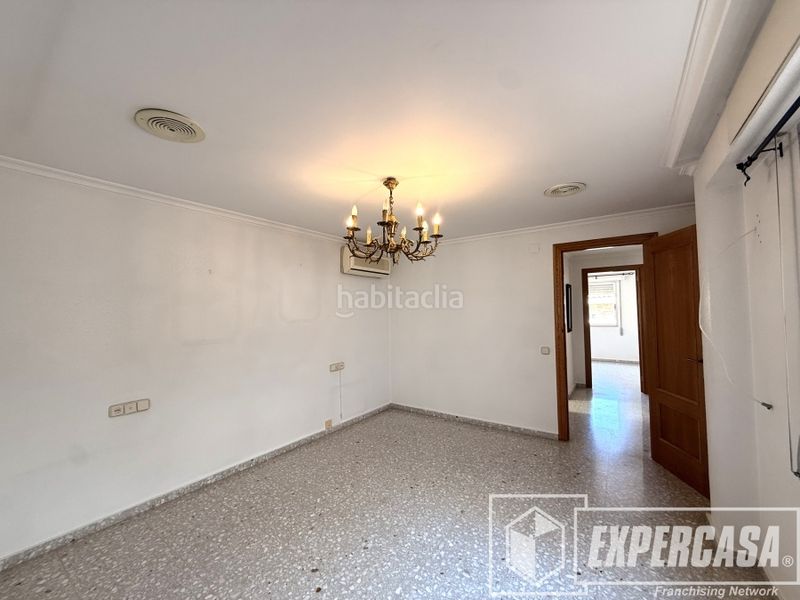 Foto 7f19af9e-56f1-4eba-8b48-d050fa5f1894. Pis a Riba - roja de Túria