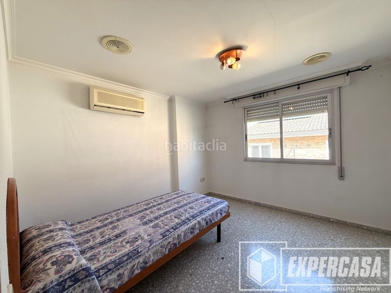 Foto 7f59e080-dc57-4da5-a163-acf3eeead7cc. Pis a Riba - roja de Túria