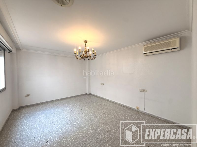 Foto da1fec8e-eb6b-4556-900a-17933e923aac. Piso en Riba - roja de Túria