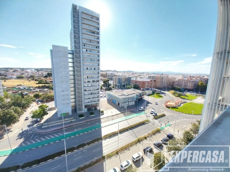 Foto 46ed5e51-20f1-487e-ba78-9bdb551ad7c6. Flat in avenida rei joan carles i 7 in Parc Central Torrent