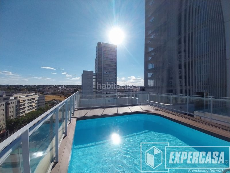 Foto 5f9e2a8e-da3f-4262-a872-3d7ef0901e17. Flat in avenida rei joan carles i 7 in Parc Central Torrent
