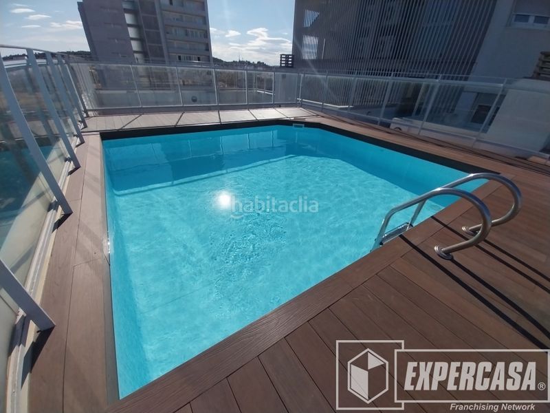 Foto 84c1db31-9fcf-4e2f-80d0-239429274144. Flat in avenida rei joan carles i 7 in Parc Central Torrent