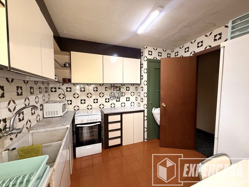 Foto 0af78705-b79d-45b6-8c97-717aad59d9b1. Pis a Riba - roja de Túria