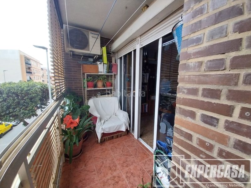 Foto e2f35eff-618e-437a-aaff-dc23d7da5709. Pis a Poble Nou Torrent
