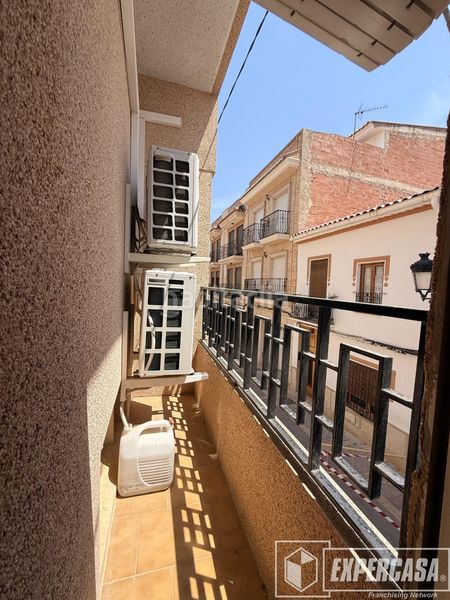 Foto a7497f79-cf56-48b8-ae0a-e001902c1812. Pis a Riba - roja de Túria