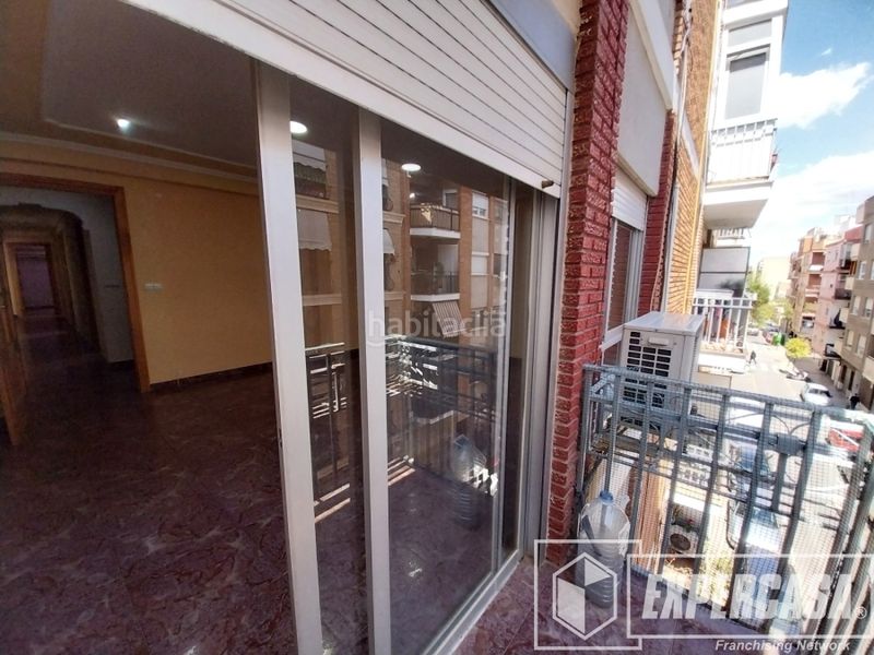 Foto b9019aca-7371-4d03-9627-058f7e75817a. Flat in Riba - roja de Túria