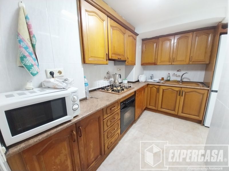 Foto 93d33161-f253-48ad-8ef3-bd657cb88234. Pis a La Fontsanta Valencia