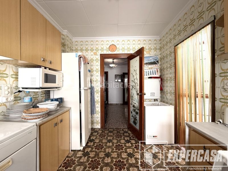 Foto c716ee71-2e5c-490e-82b6-f57abe7a843a. Casa a Riba - roja de Túria