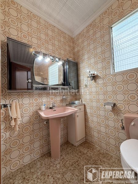 Foto f6328b43-cf89-49fc-a55f-83c23ab08564. Casa a Riba - roja de Túria