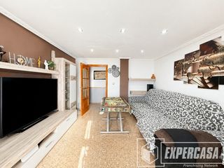 Etagenwohnung in Calle duc de llíria 65