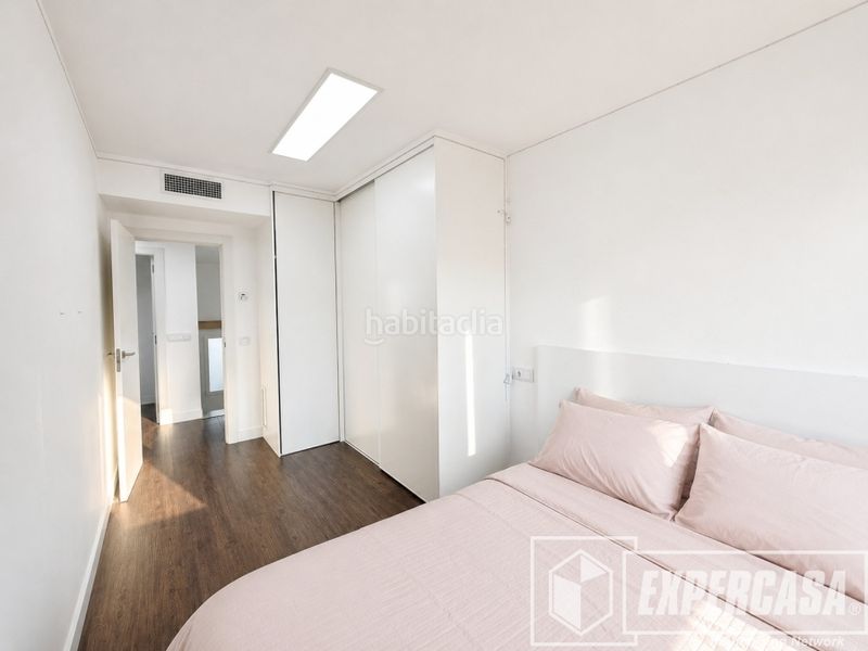 Foto 424890f6-35e3-4497-8d1c-d44ab2a8e93f. Casa adosada en calle molinos 9 en Domeño