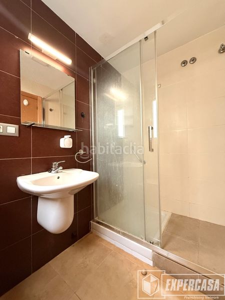 Foto 0c50d9f8-1b5b-4497-a499-c9936cd83b24. Flat with parking in Riba - roja de Túria