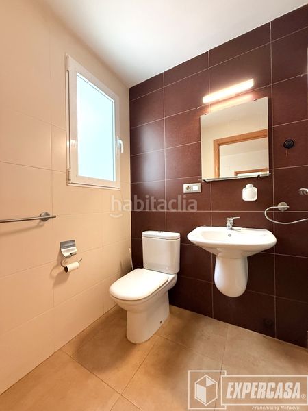 Foto b28286b5-aa61-415a-9e08-0457ded7458a. Flat with parking in Riba - roja de Túria