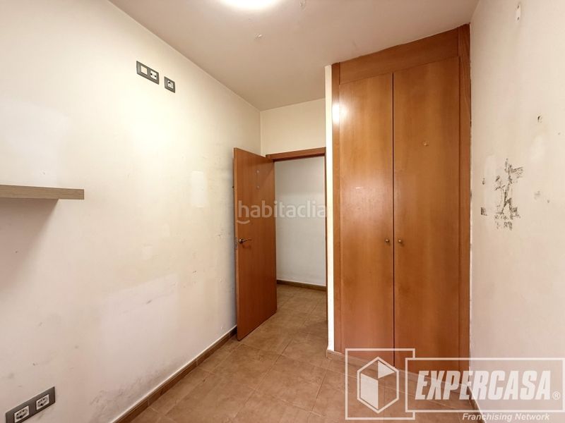 Foto e8465fb4-f1e6-4de5-b0b6-b711798fe75a. Flat with parking in Riba - roja de Túria