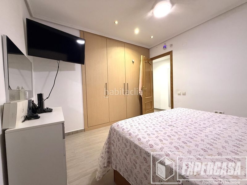 Foto db3fa71d-5b5c-4326-bd72-2b4f13b35b59. Piso en Riba - roja de Túria