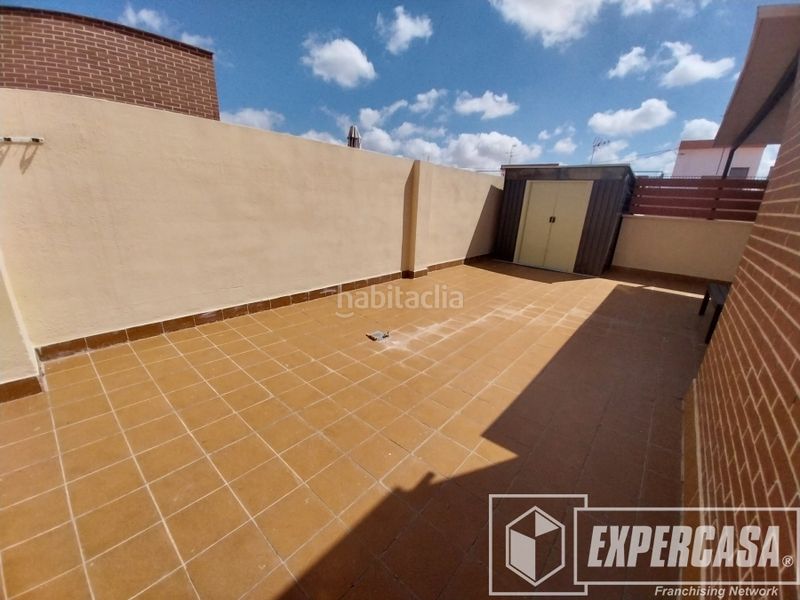 Foto 083682d6-710a-4783-a75a-198a4c46a39d. Dúplex a calle constitución 0 a Zona Avenida al Vedat Torrent