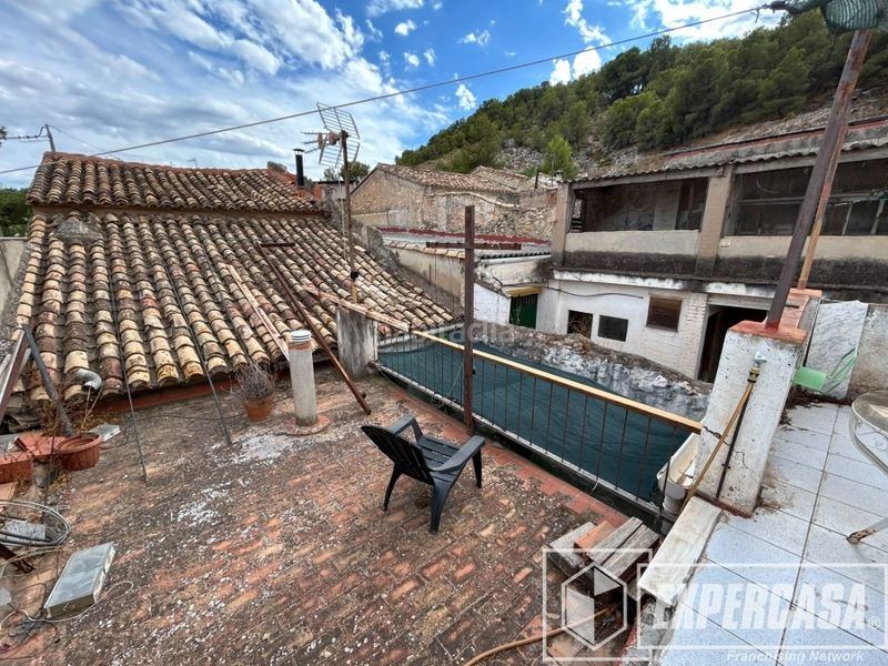 Foto 4c3baa33-b36d-4a8d-a9e1-804c82bdddb4. Casa a Santa Bárbara Llíria