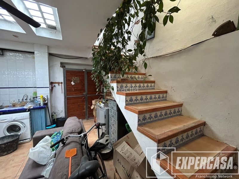 Foto d66f5a1c-d896-4502-9c06-77ca126bbdb3. Casa a Santa Bárbara Llíria