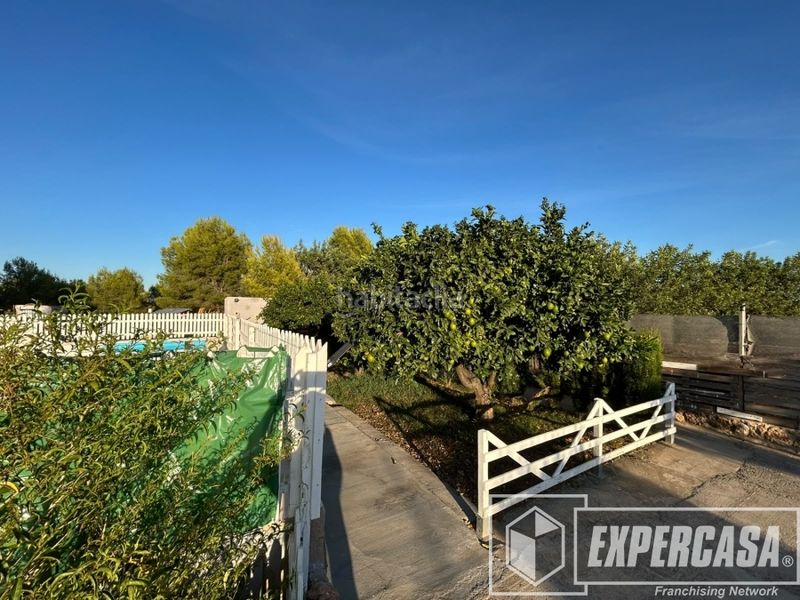 Foto 60115f2b-c0d4-4823-bd41-22ab5d94615e. Chalet en Vilamarxant