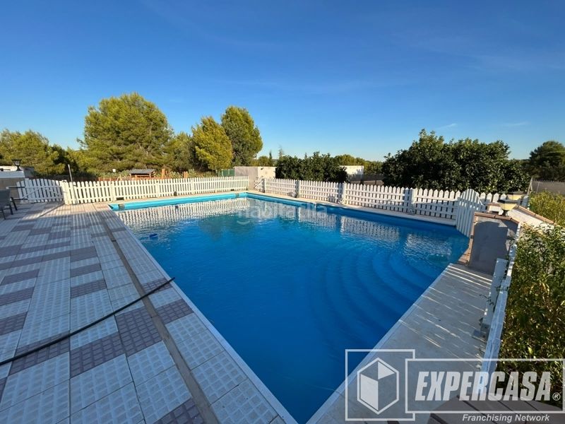 Foto dd590d52-b02d-4b12-a981-dfaba1393aa6. Chalet en Vilamarxant